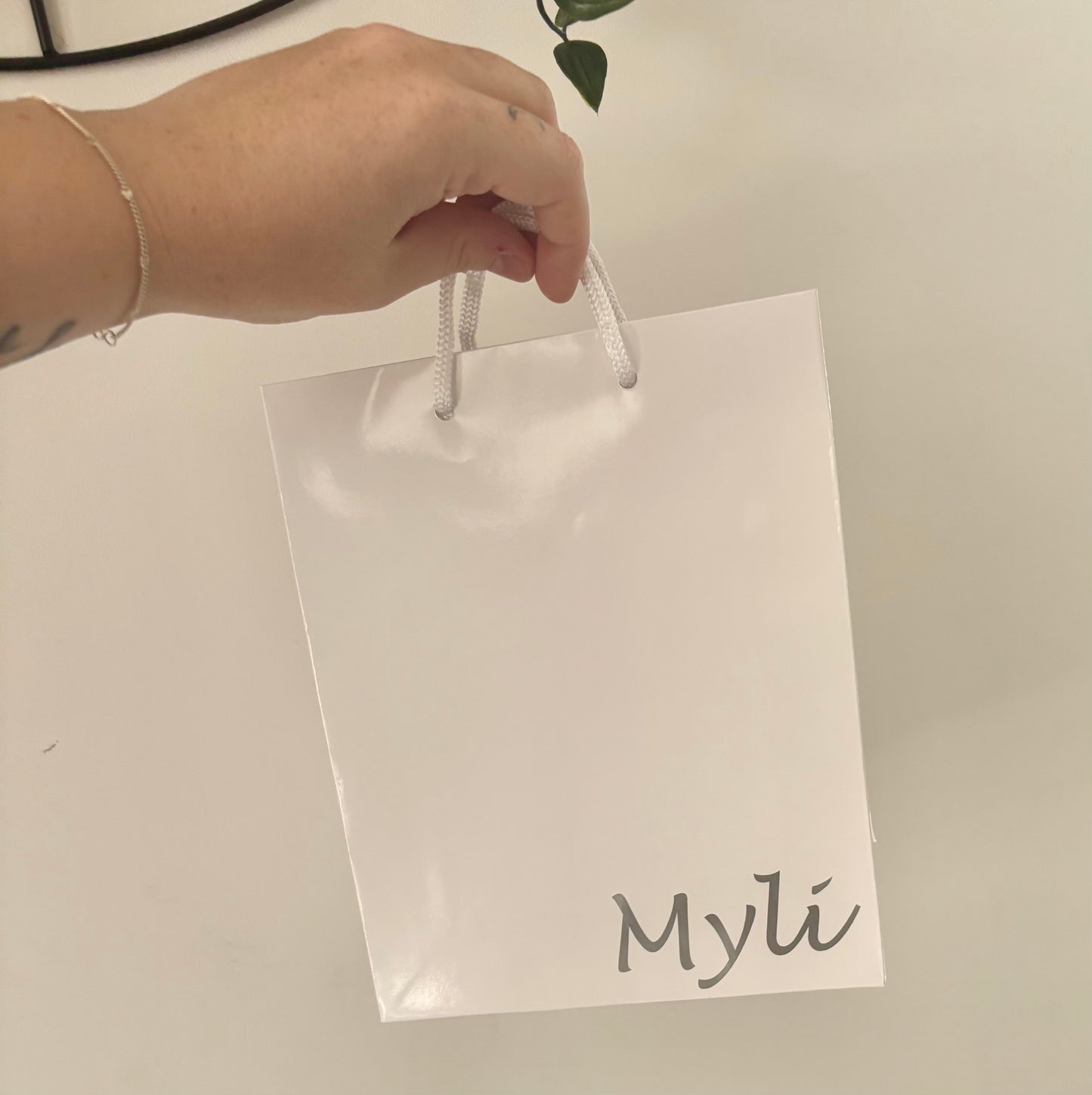 Personalisierte Luxus-Geschenktüte zum Geburtstag, Alter und Name, verschiedene Farben, Geschenk zum 18., 21., 30., 50., 60., für Ihn, für Sie, Geschenk