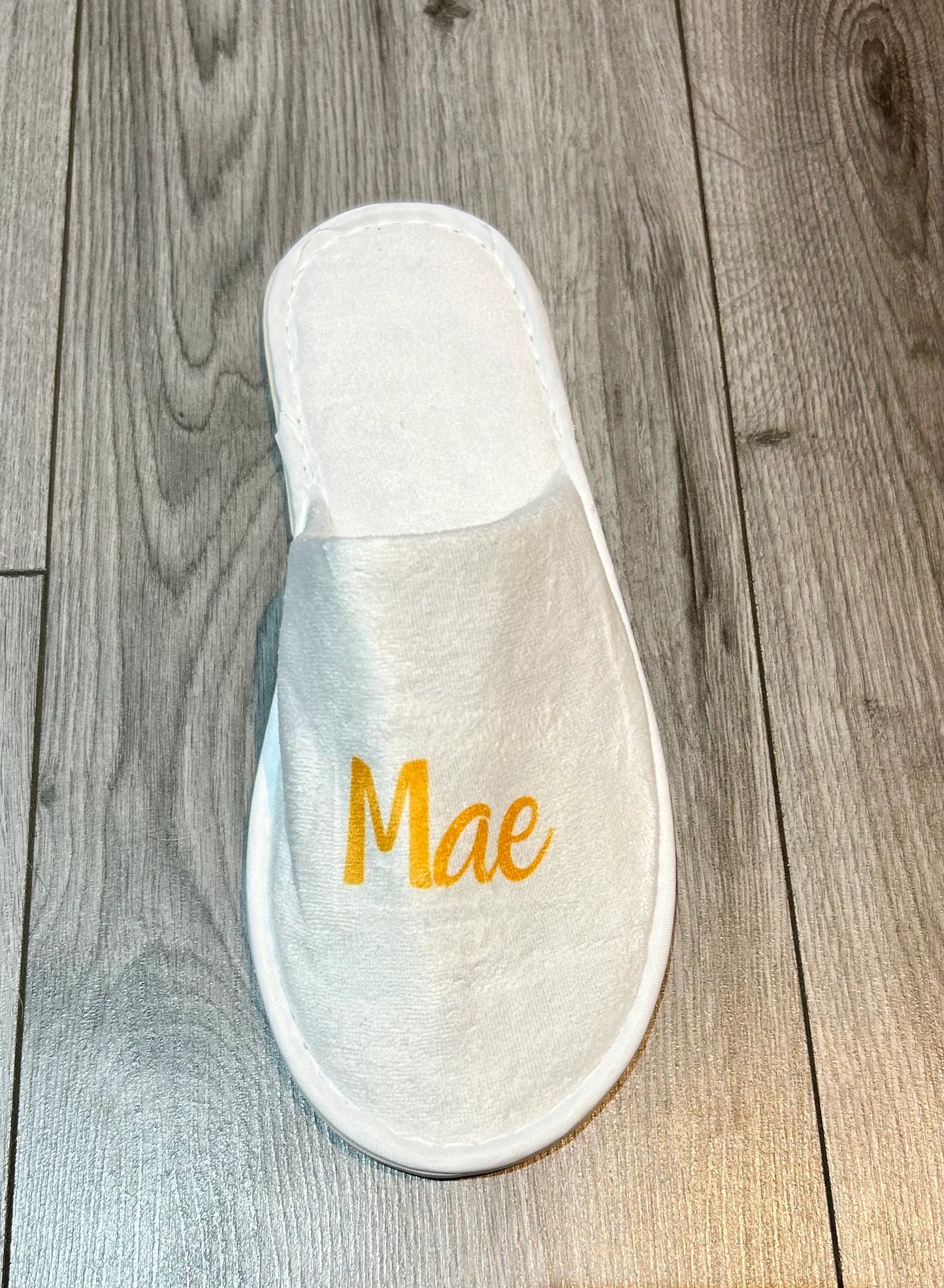 Personalised Spa Slippers, White Closed Toe, Slippers For Groom Bride Bridal, Party Any Message Any Name, Birthday, Favour, Custom Slippers